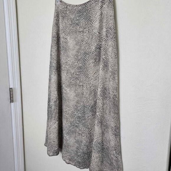 Liz Claiborne Women's Skirt - Picture 3 of 6